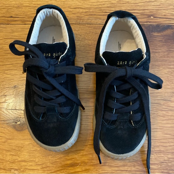 ZARA Girl Thick Sole Suede Low Profile Lace Up Sneaker SZ US 12 - Picture 2 of 10